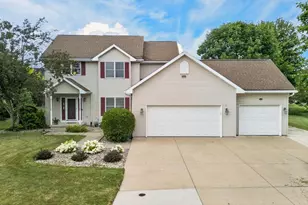 4718 W Chicory Ln, Appleton, WI 54914 - Photo 2