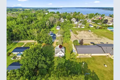 302 S Zachow Street, Cecil, WI 54111 - Photo 54