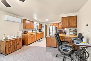 2380 Riverview Dr, Green Bay, WI 54313 - Photo 20