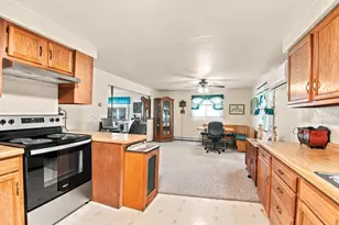 2380 Riverview Dr, Green Bay, WI 54313 - Photo 22