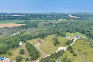 N2561 Hodgett Ct, Waupaca, WI 54981 - Photo 50