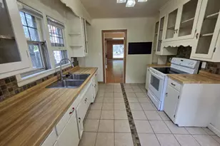 714 S Lafayette St, Shawano, WI 54166 - Photo 4