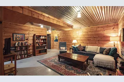 820 Woodland Circle, Waupaca, WI 54981 - Photo 24