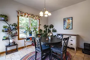 820 Woodland Cir, Waupaca, WI 54981 - Photo 10