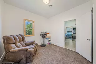 113 W 4th St, Kaukauna, WI 54130 - Photo 12