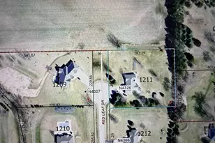 N4326 Red Leaf Dr, Appleton, WI 54913 - Photo 10