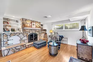 2697 Beaumont St, Green Bay, WI 54301 - Photo 24