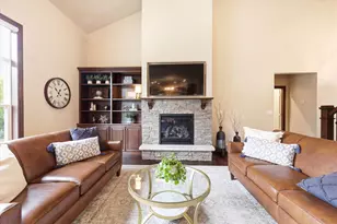 2259 Mahogany Trail, De Pere, WI 54115 - Photo 4