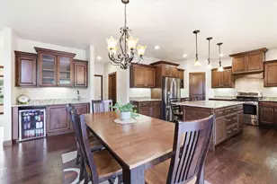 2259 Mahogany Trail, De Pere, WI 54115 - Photo 8