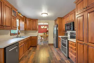 611 Waubaunuqua Trail, De Pere, WI 54115 - Photo 12