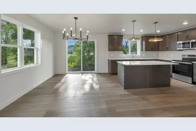 1631 Emerson Court, Green Bay, WI 54313 - Photo 16