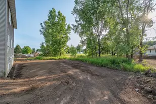 1631 Emerson Ct, Green Bay, WI 54313 - Photo 42