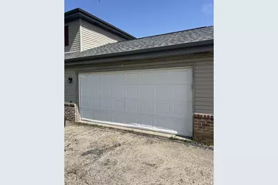 705 Horicon Street #1, Horicon, WI 53032 - Photo 2