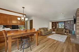 615 Mallard Ct, De Pere, WI 54115 - Photo 4