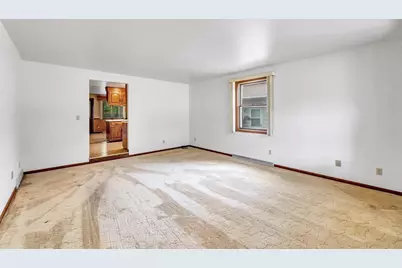 1343 Emilie Street, Green Bay, WI 54301 - Photo 6
