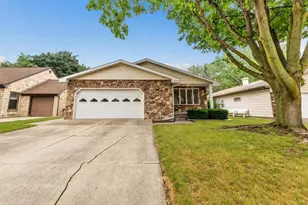 1343 Emilie St, Green Bay, WI 54301 - Photo 2