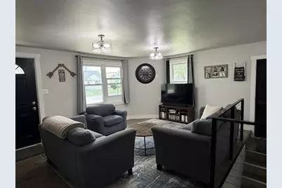 521 Cottage Grove Avenue, Green Bay, WI 54304 - Photo 6
