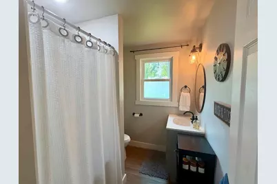 521 Cottage Grove Avenue, Green Bay, WI 54304 - Photo 10