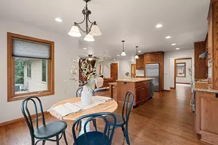 2474 Shady Oak Dr, Green Bay, WI 54304 - Photo 18