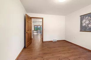 2474 Shady Oak Dr, Green Bay, WI 54304 - Photo 36