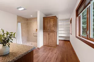2474 Shady Oak Dr, Green Bay, WI 54304 - Photo 24