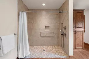 2474 Shady Oak Dr, Green Bay, WI 54304 - Photo 26