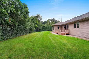 2474 Shady Oak Dr, Green Bay, WI 54304 - Photo 48