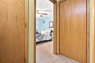 1514 Watercress Cir, West Bend, WI 53095 - Photo 20