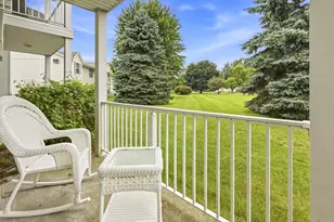 1514 Watercress Cir, West Bend, WI 53095 - Photo 34