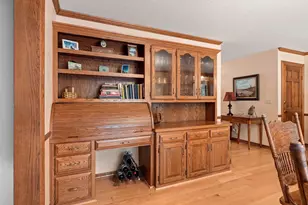 2495 Shady Oak Dr, Green Bay, WI 54304 - Photo 18