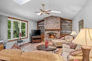 2495 Shady Oak Dr, Green Bay, WI 54304 - Photo 20