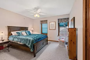 2495 Shady Oak Dr, Green Bay, WI 54304 - Photo 32