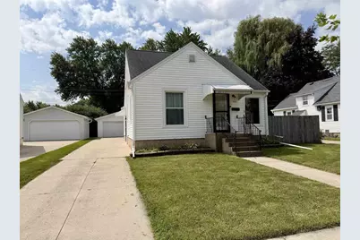 352 E 11th Street, Fond du Lac, WI 54935 - Photo 4