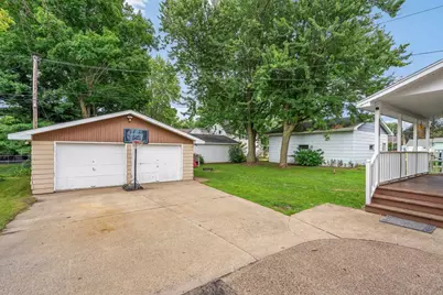 1010 S Pearl Street, New London, WI 54961 - Photo 6