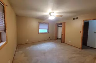 1004 Honey Creek Rd, Oshkosh, WI 54904 - Photo 18