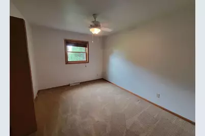 1004 Honey Creek Road, Oshkosh, WI 54904 - Photo 28