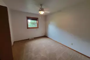 1004 Honey Creek Rd, Oshkosh, WI 54904 - Photo 28