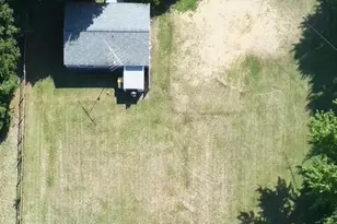 422 High St, Wild Rose, WI 54984 - Photo 22