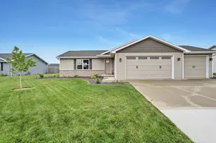 1449 Mase Dr, Kaukauna, WI 54130 - Photo 2