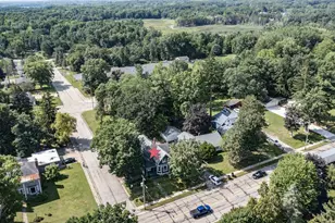 603 W Fulton St, Waupaca, WI 54981 - Photo 8