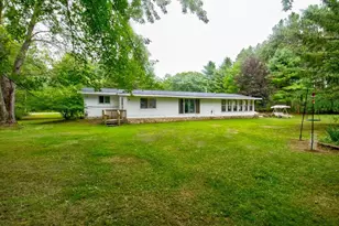N5712 County 577 Rd, Wallace, MI 49893 - Photo 4