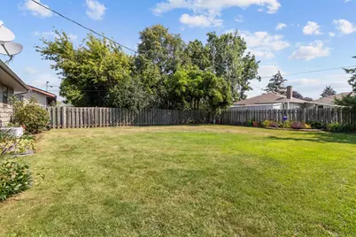 1187 Loretta Avenue, Menasha, WI 54952 - Photo 40
