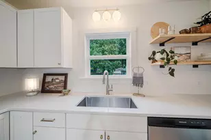 514 Josslyn St, Oshkosh, WI 54902 - Photo 8