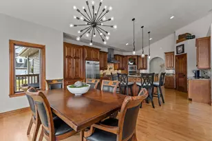 1056 Harbor Lights Rd, Suamico, WI 54173 - Photo 20