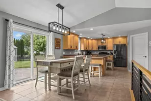 4807 N Fuji Dr, Appleton, WI 54913 - Photo 6