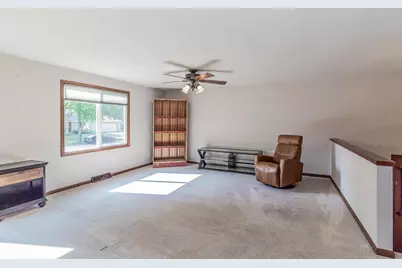 1834 Dexter Street, New London, WI 54961 - Photo 4