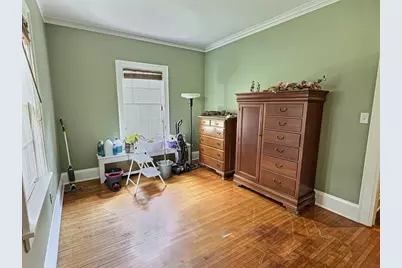 628 W Irving Avenue, Oshkosh, WI 54901 - Photo 10