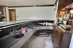 628 W Irving Ave, Oshkosh, WI 54901 - Photo 18