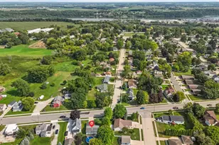 1725 Lawe St, Kaukauna, WI 54130 - Photo 4