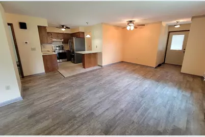 105 Tamarack Circle, Hartford, WI 53027 - Photo 10